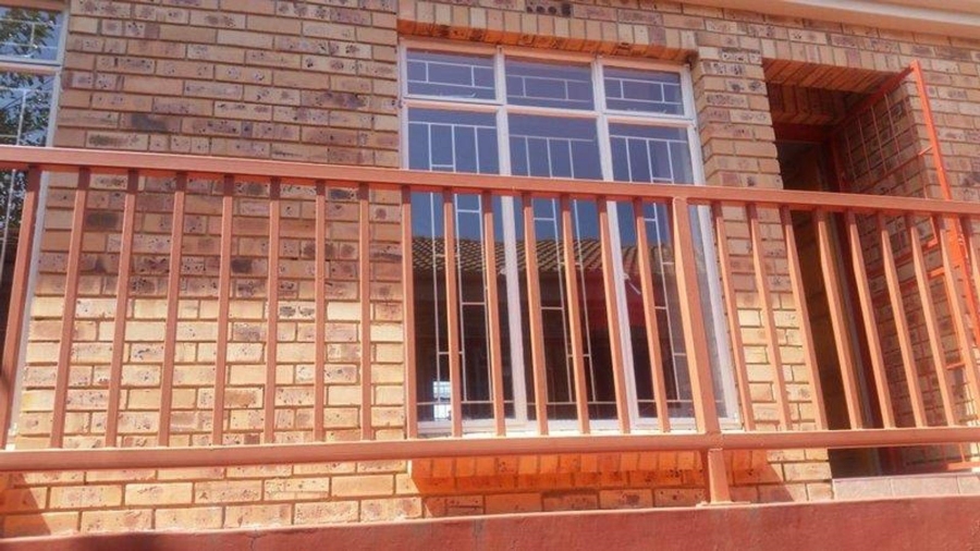 2 Bedroom Property for Sale in Dassie Rand North West